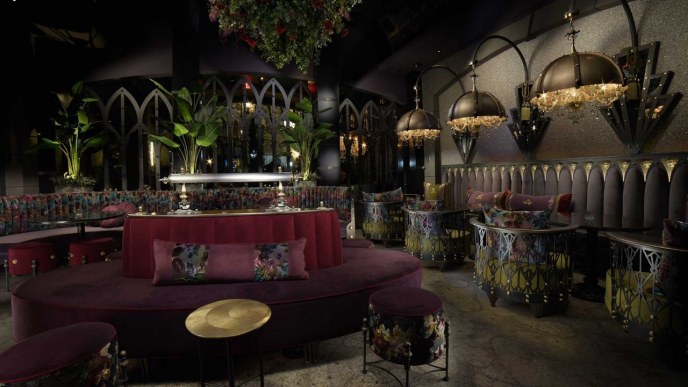 Vanderpump Vegas on X: Wine & dine before or after a show at