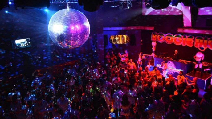 The Best Party Bars, Clubs, And Nightlife In Jersey City NJ